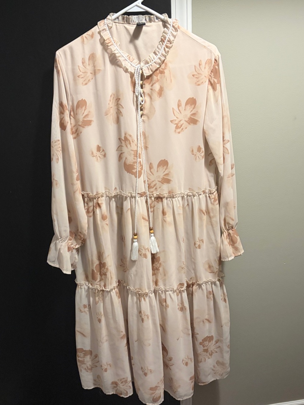 Dazey Women's Floral Ruffle Tie-Neck Tiered Dress - Peach